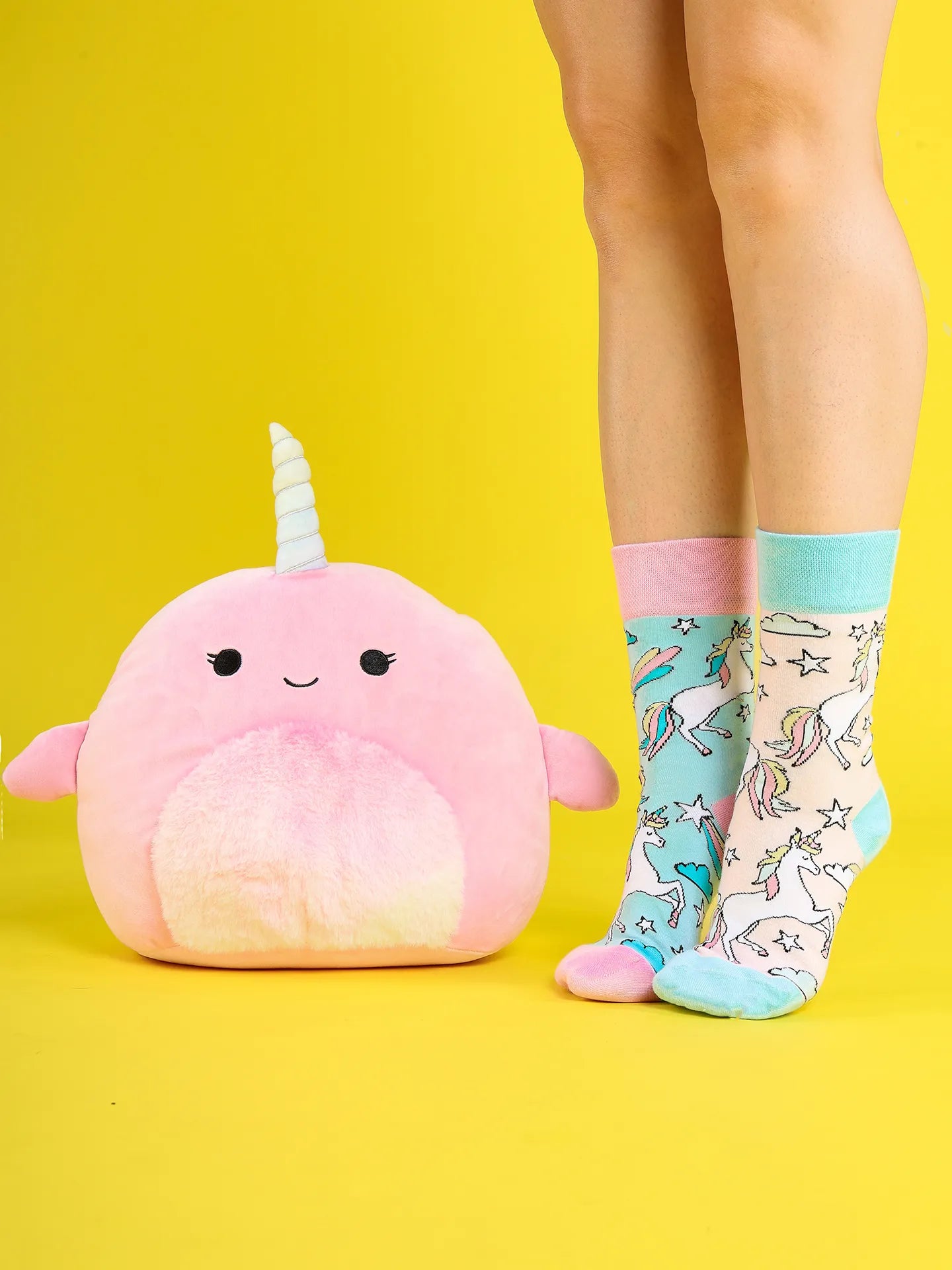 squishmallows-esme-the-pink-narwhal-30-cm-01/0108864699854809eaba254a9c7d3cc2def52963