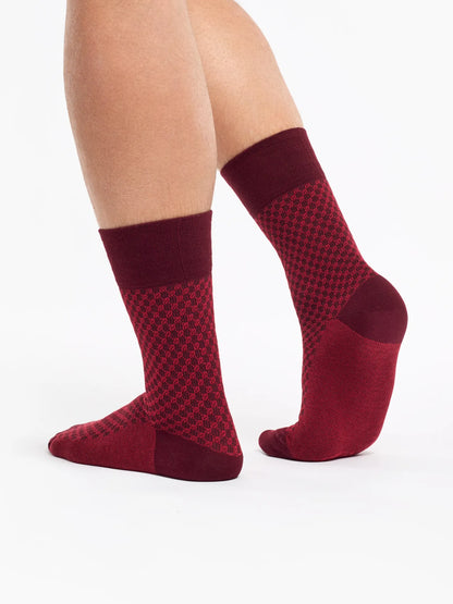 brown-red-jacquard-socks-1c/1c598c69ee90ca3637050fddabf21d575023ccc9
