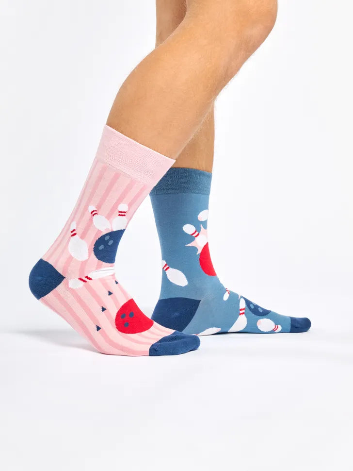 regular-socks-bowling-game-2c/2ced42c53103b8fe5e1aea4983ed48a871c78806
