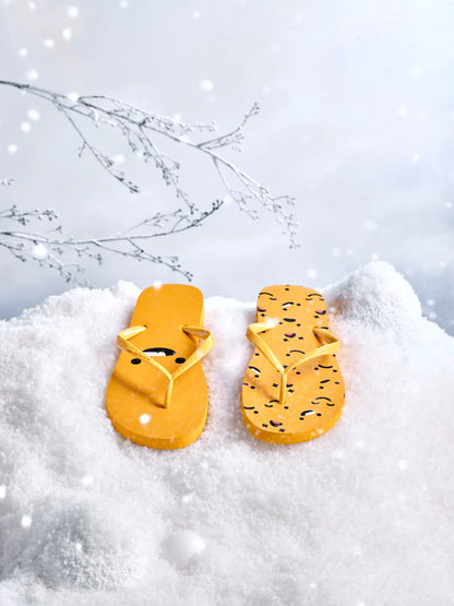 flip-flops-yellow-smileys-39/39e2b3afdc50434d316f74d303c911f219be22d3