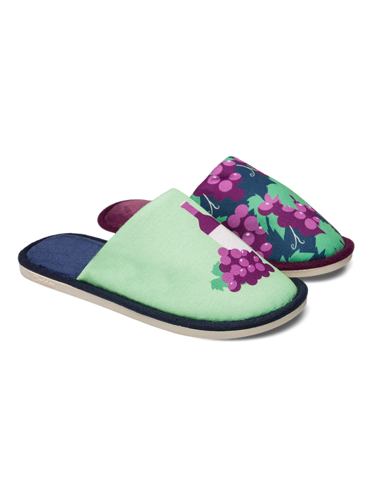 slippers-winemaker-48/48df175fdf1ddf03c6ecd266f6a988b8a5d40bee