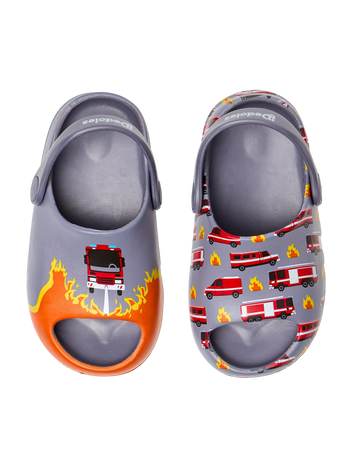 Весели chunky бебешки кроксове Пожарникари в действие