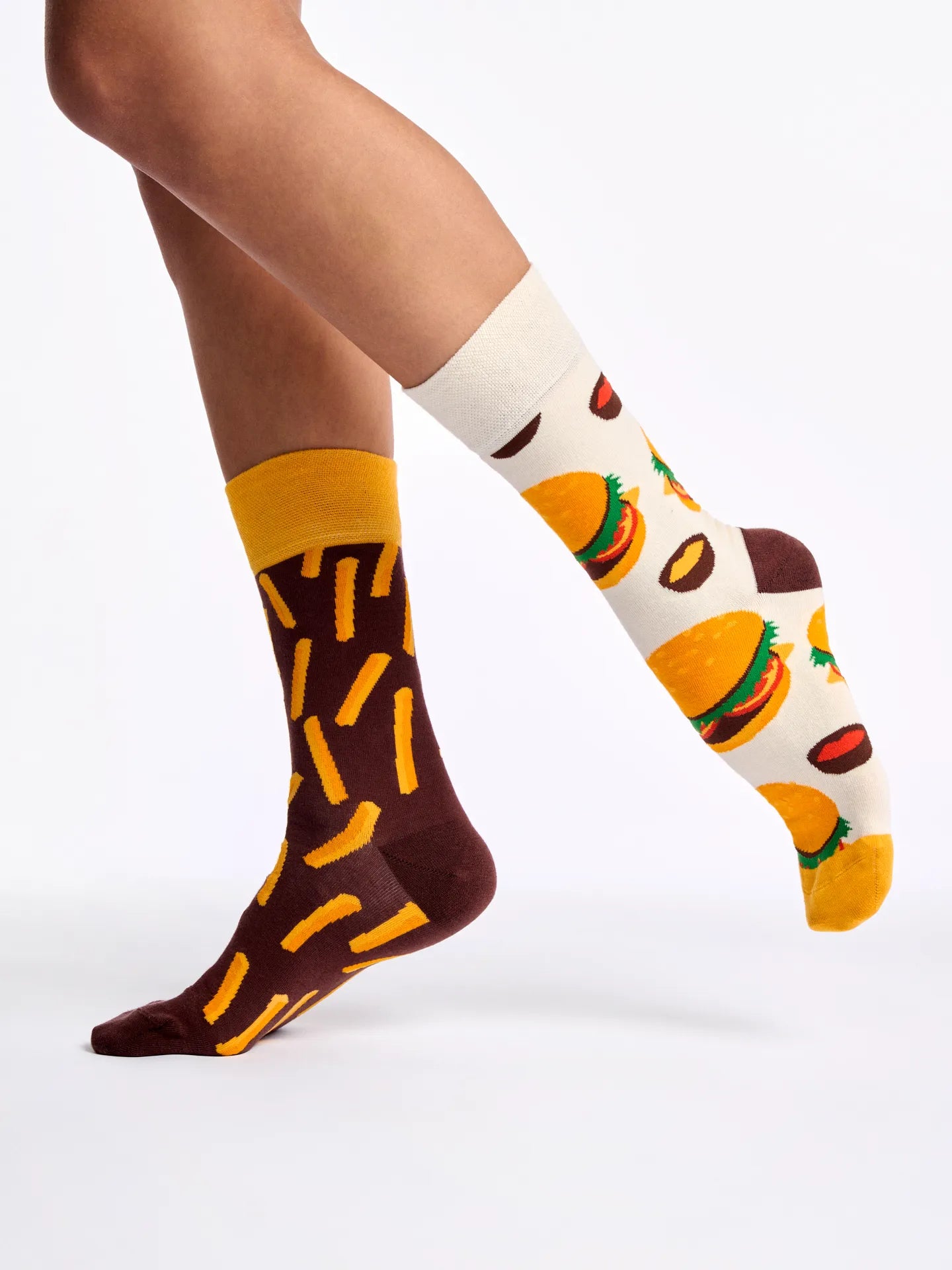 regular-socks-burger-french-fries-02-6f/6ffeae383520eaaa02439dda9841d81cc7660da2