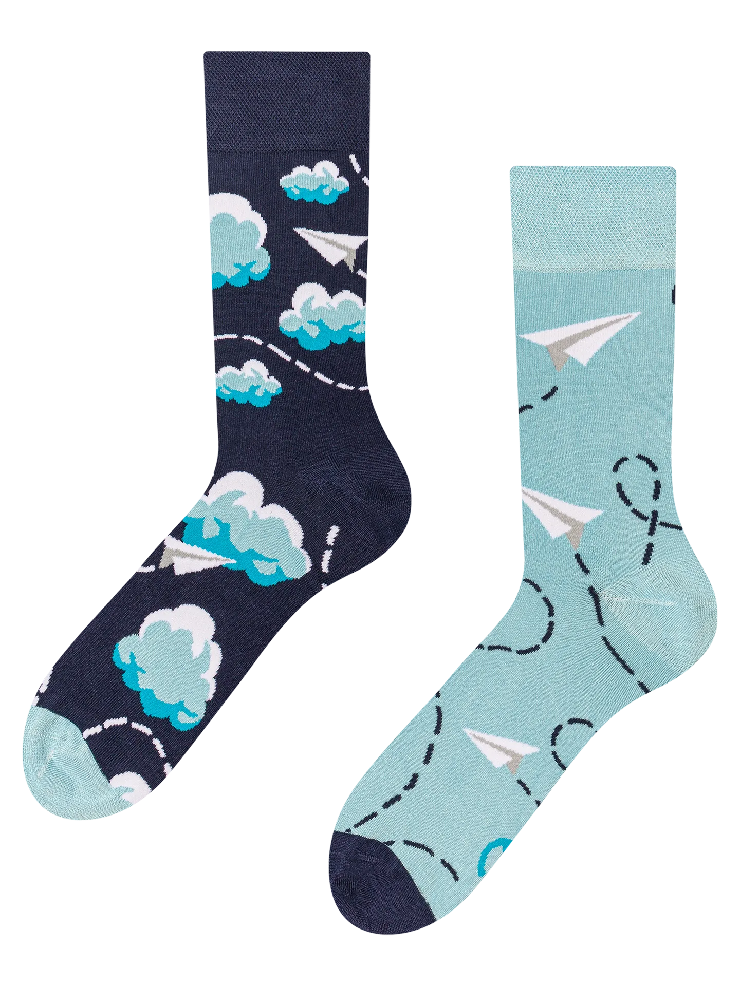 bamboo-regular-socks-paper-planes-clouds-7b/7bab7de6cc9e1db9d0ed484c46ab56f82c94c340