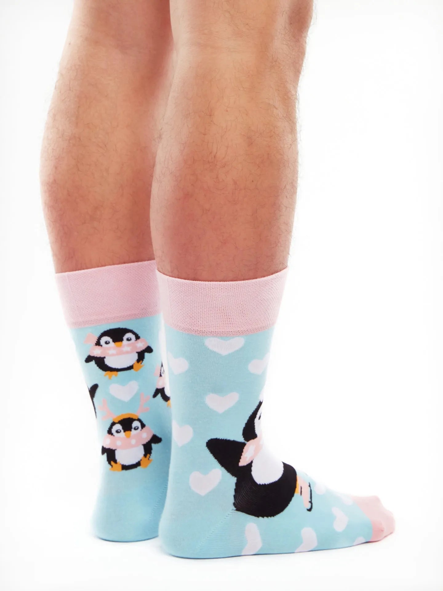 regular-socks-skating-penguin-87/87753cbba6f0c84c77ba1cf2ab08f4a57b1b4d78