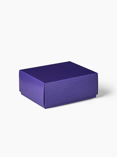 patterned-purple-classic-gift-box-88/88fc9fe68a3e2aeb7db70c5105939e1a8db382ad
