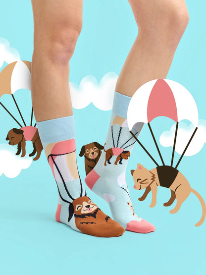 regular-socks-flying-cats-dogs-8c/8c81d7a642696ec1e5b3dd739a1d07199faafcea