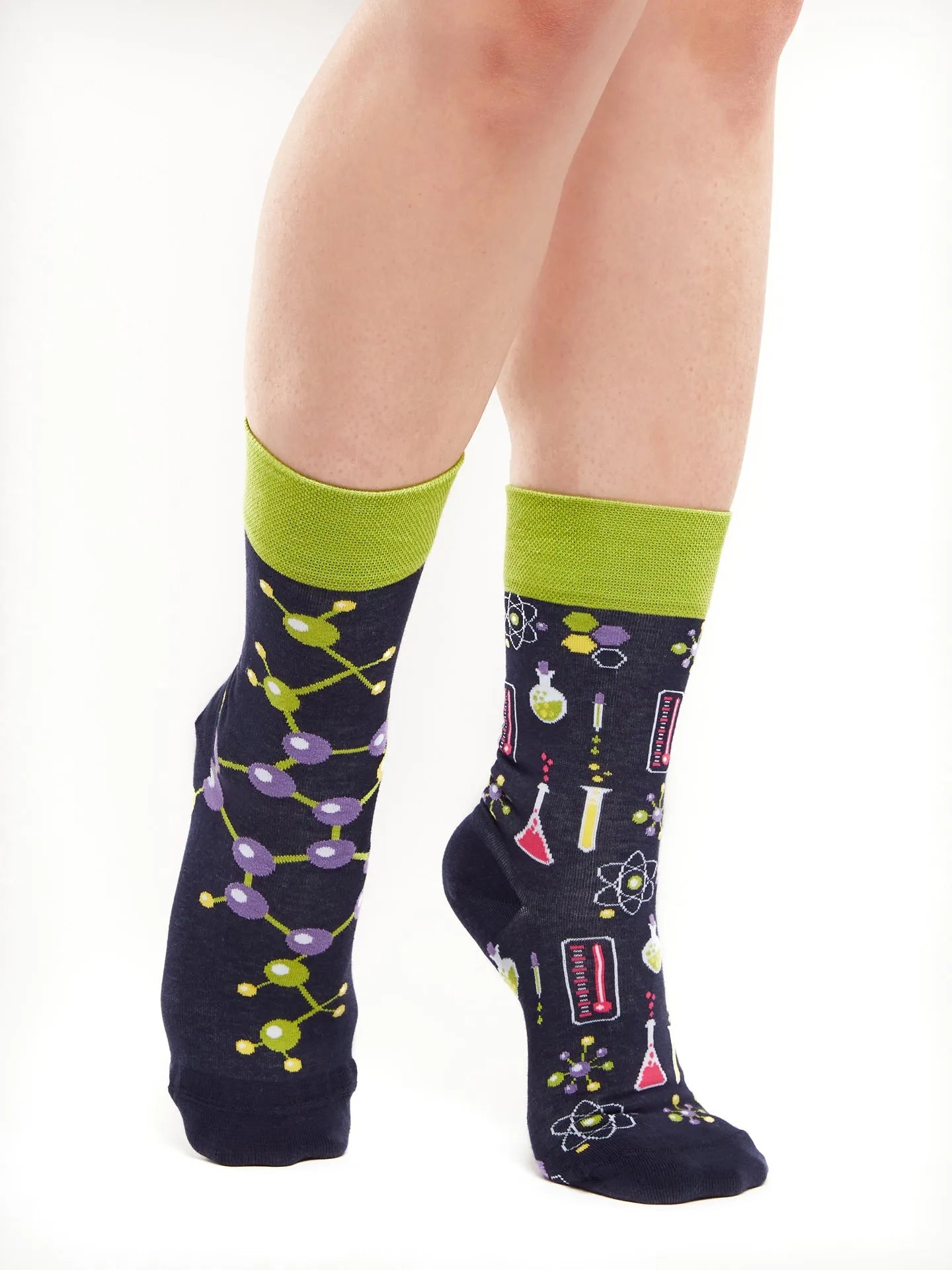 regular-socks-chemistry-94/94a5b9bb568207f0726316c7c82b414225f6e413
