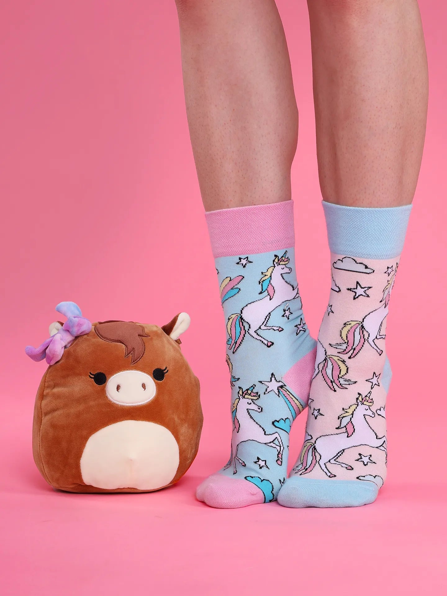squishmallows-tomar-the-horse-with-bow-20-cm-d3/d3cd3a3e0418abbfd916bdabdb2f7298d27876aa