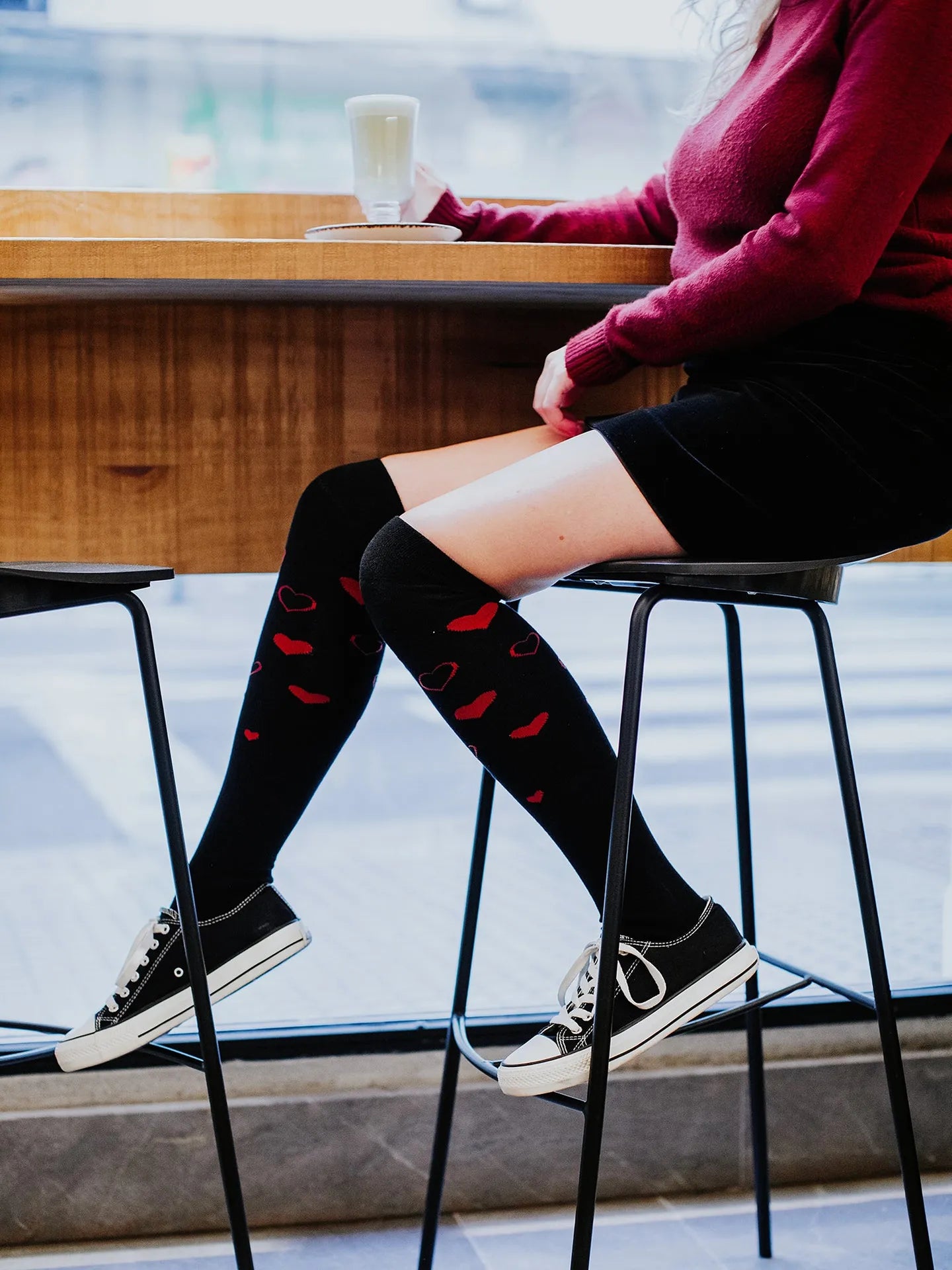 over-the-knee-socks-love-hearts-d7/d76e0f9914f619ef570732c3def58d39aa8268b8