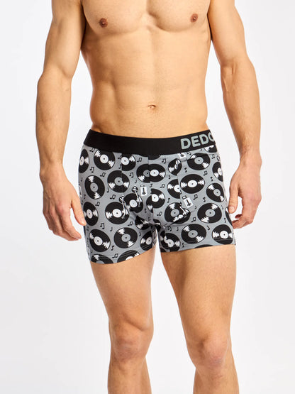 mens-trunks-vinyl-records-d7/d7a46904d1499de3d5cff7fd67722f467a00b7b4