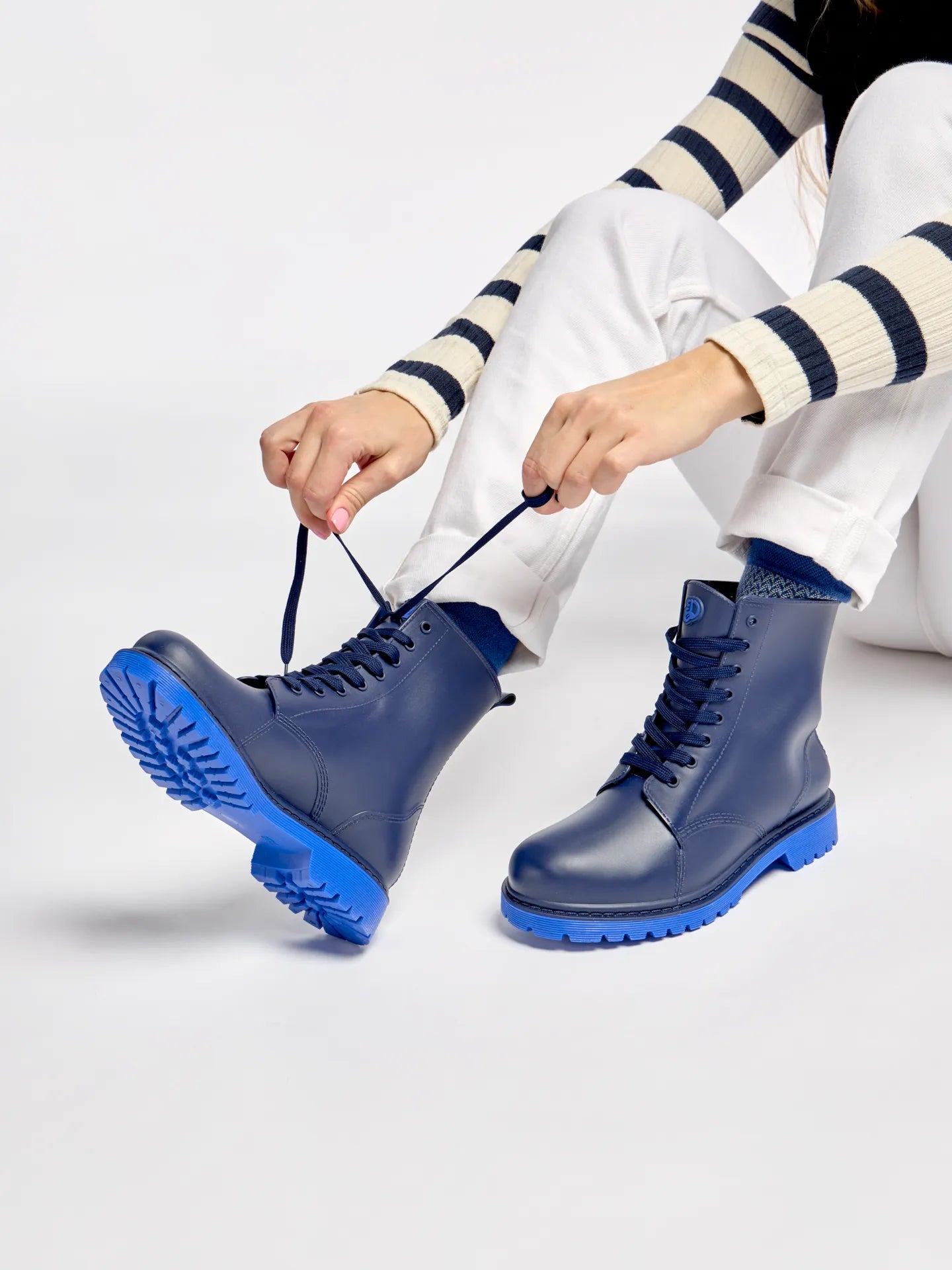 royal-blue-womens-rain-boots-dd/dd0f7bd393804bf8e01562b9528d3cdabc745afd