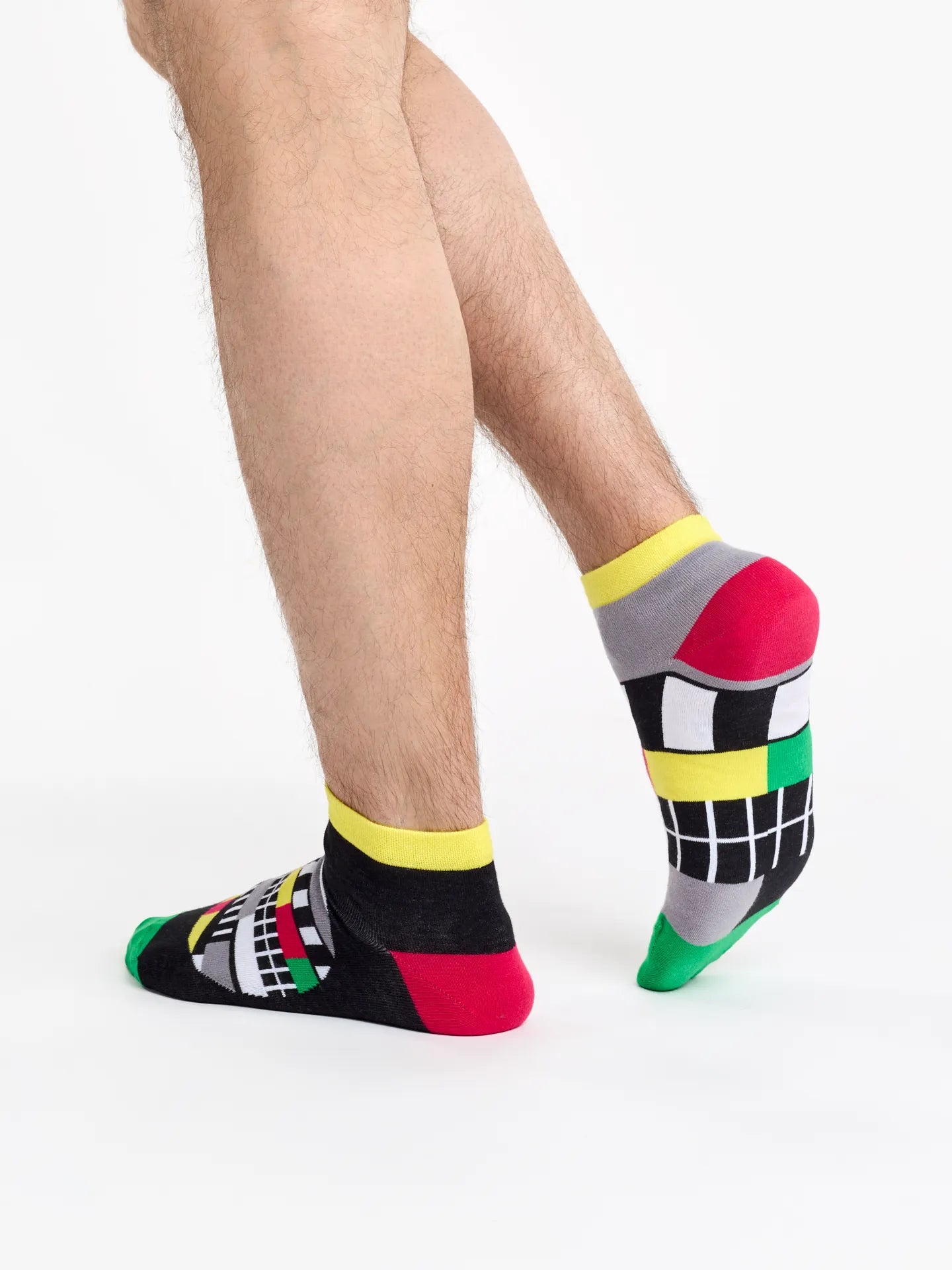 ankle-socks-test-card-02-fc/fcc3fa70550d4afa9b3053712ddc941b8328c3a7